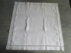 Taie d'oreiller ancienne brodée: 70x70cm