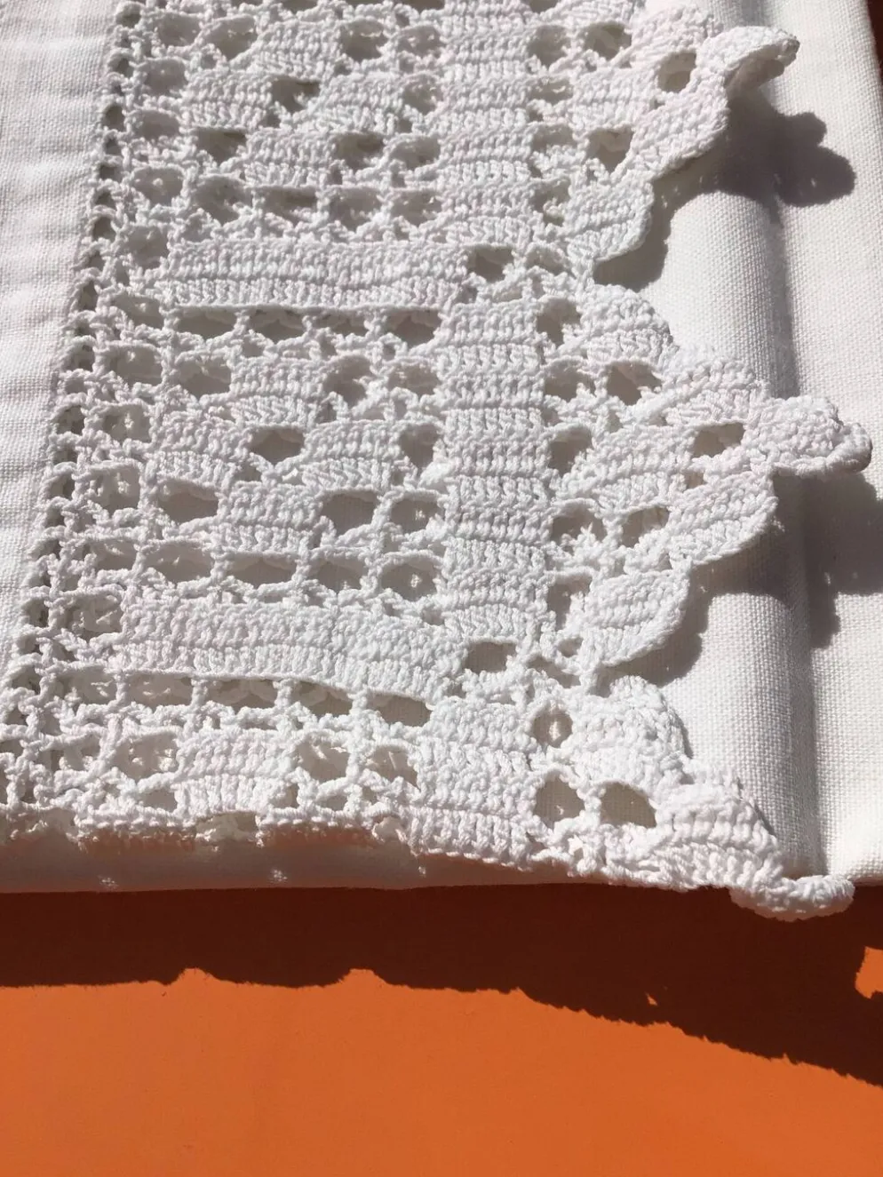 Taie d’oreiller bord crocheté main 8cm large