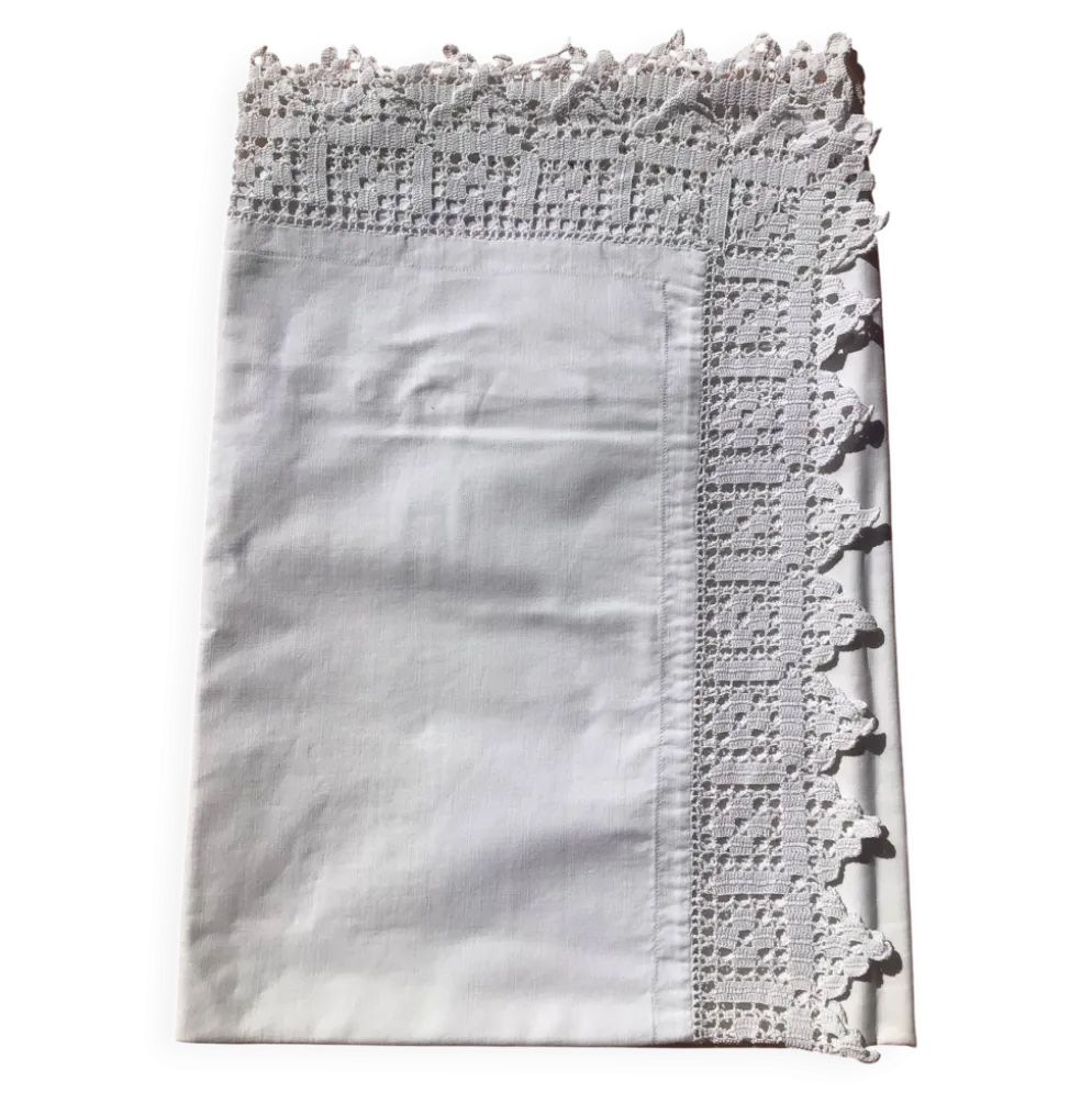 Taie d’oreiller bord crocheté main 8cm large