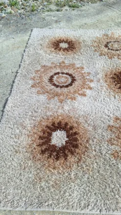 Tapis années 70 dralon
