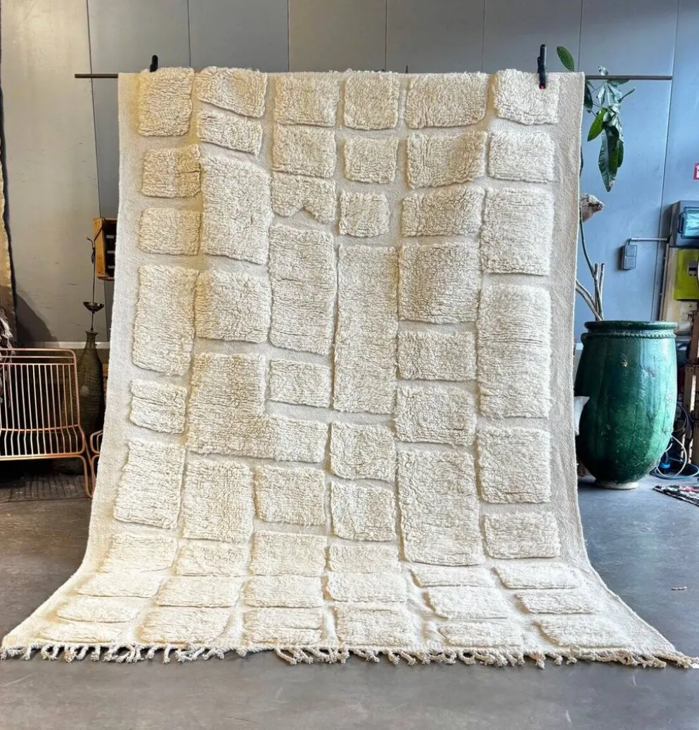 Tapis Beni Ouarain moderne en laine