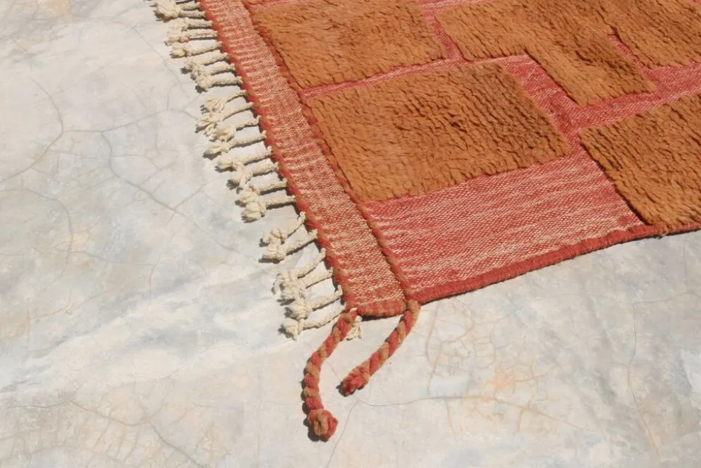 Tapis Beni Ouarain tissé à la main 255×155cm – Terracotta & Argile - AZ821