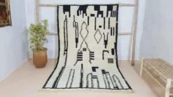 Tapis Beni Ouarain, 275 x 155 cm