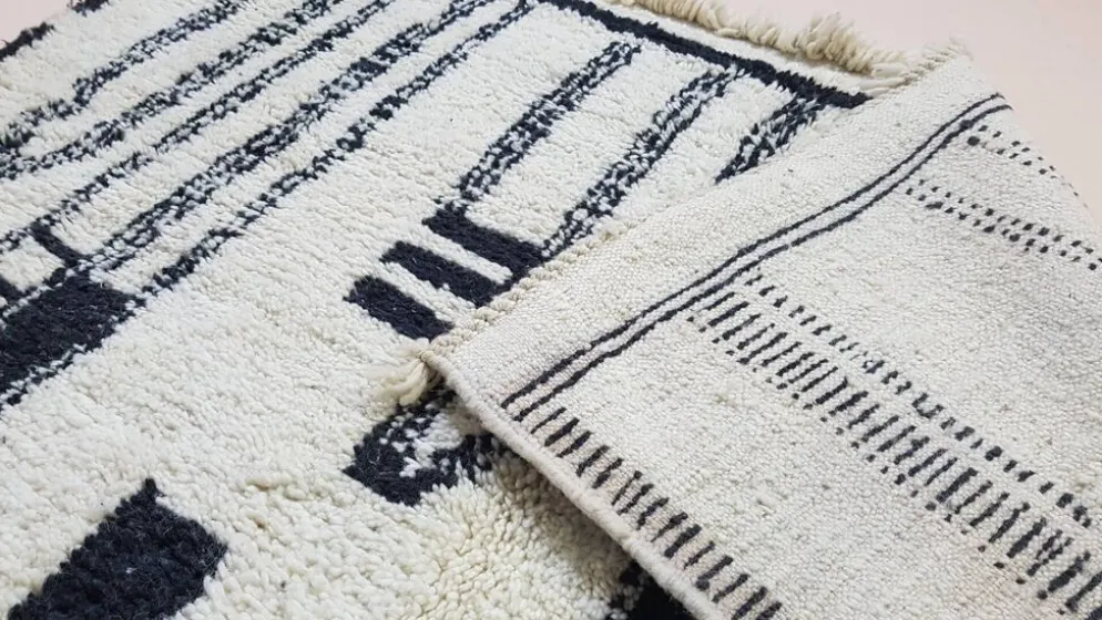 Tapis Beni Ouarain, 275 x 155 cm