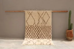 Tapis Beni Ouarain, 255 x 160 cm - AZ850