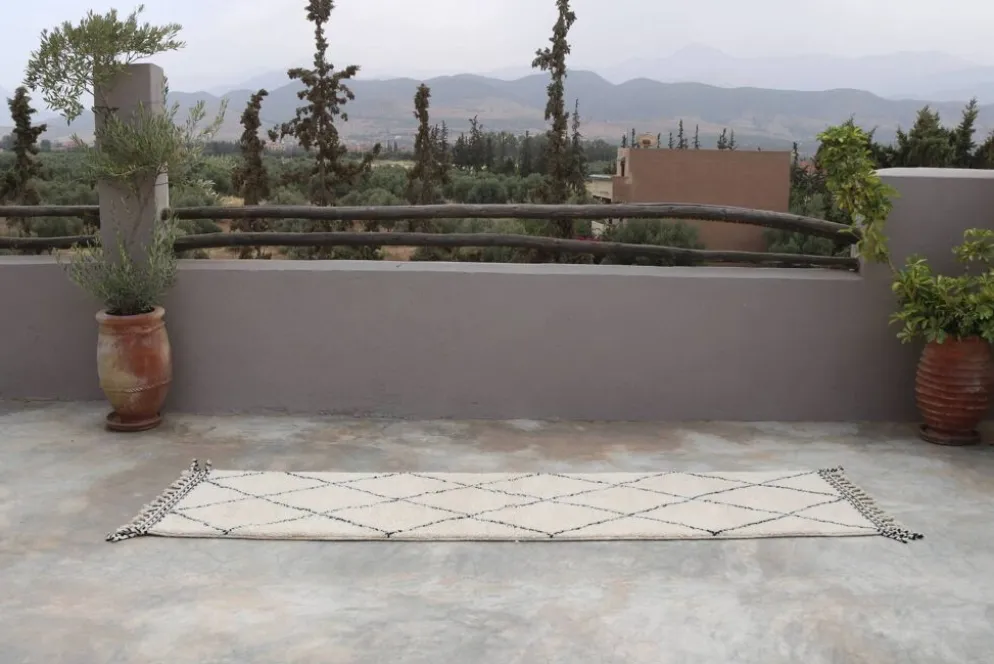 Tapis Beni Ouarain, 305 x 80 cm - R314