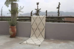Tapis Beni Ouarain, 305 x 80 cm - R314