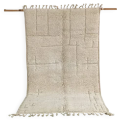 Tapis Beni Ouarain, 265 x 155 cm || 8,69 x 5,09 pieds, MS-337