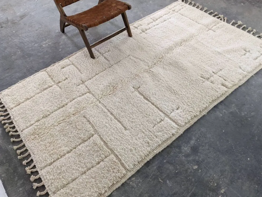 Tapis Beni Ouarain, 265 x 155 cm || 8,69 x 5,09 pieds, MS-337