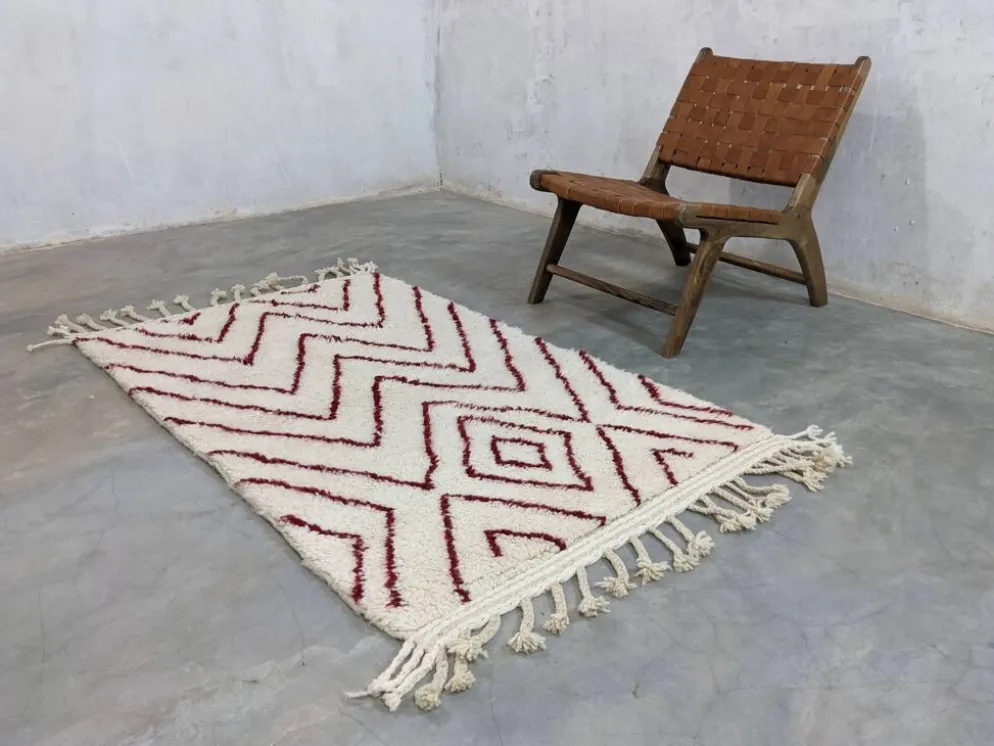Tapis Beni Ouarain, 165 x 100 cm || 5,41 x 3,28 pieds, P-161