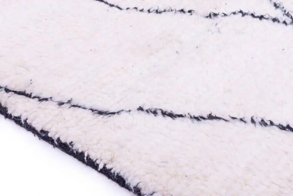 Tapis Beni Ouraine fait main artisanale traditionnelle taille 150/250 cm