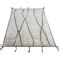 Tapis berbère au design contemporain marocain. 100 % laine. Tapis Beni Ourain fait à la main.