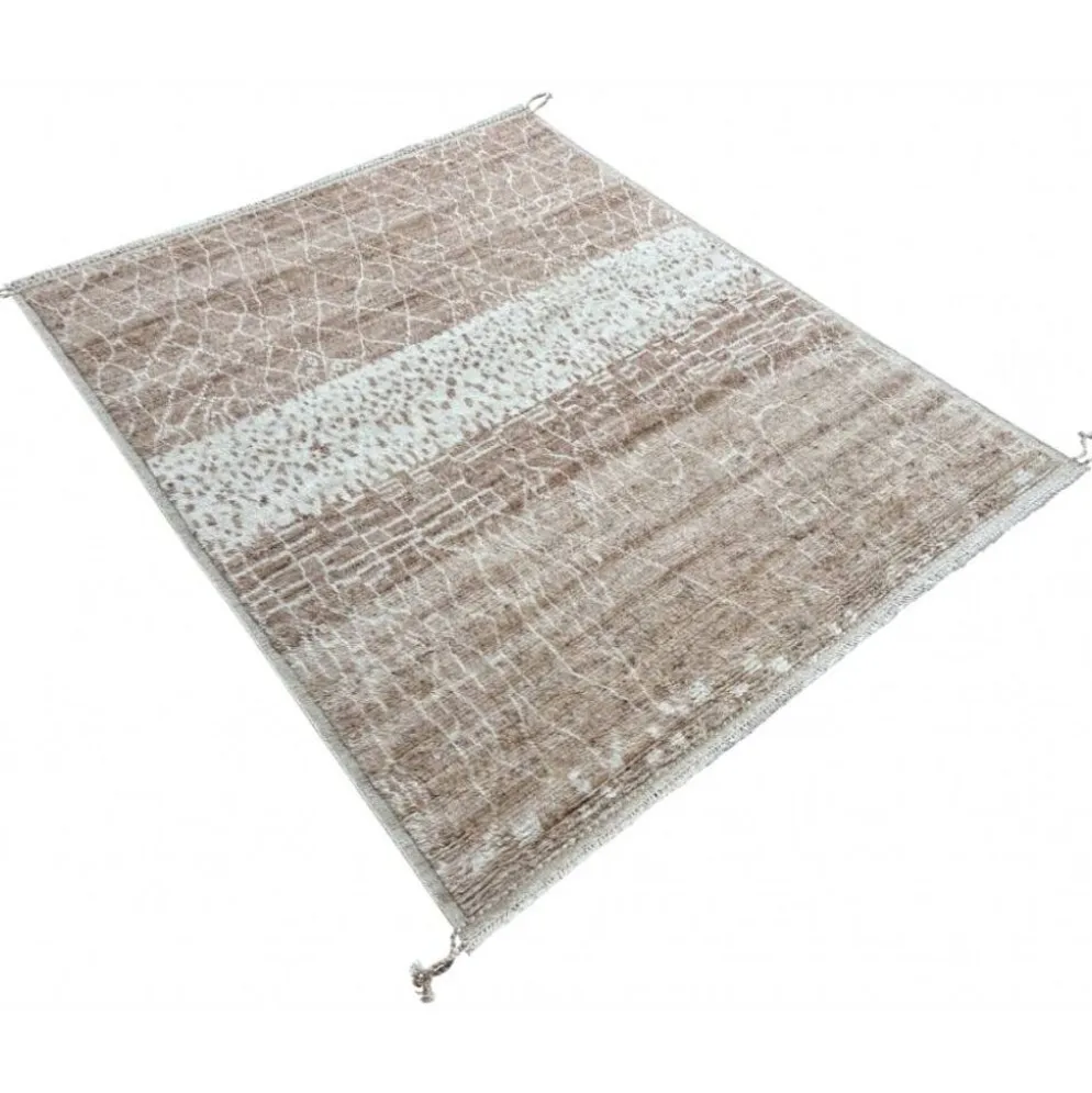 Tapis berbère au design moderne marocain. 100 % laine. Tapis Beni Ourain noué à la main.