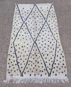 Tapis berbère en laine pure fait main traditionnelle taille 150/250 cm