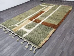 Tapis berbère fait main sur mesure à motifs colorés 1,4/2,6 m
