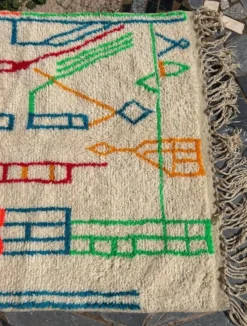 Tapis berbère fait main / tapis azilal fait Maroc traditionnel 1,5/2,5 m