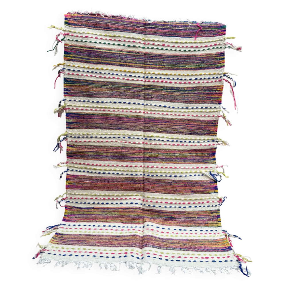 Tapis berbère kilim tissé à la main : petit tapis d'appoint marocain