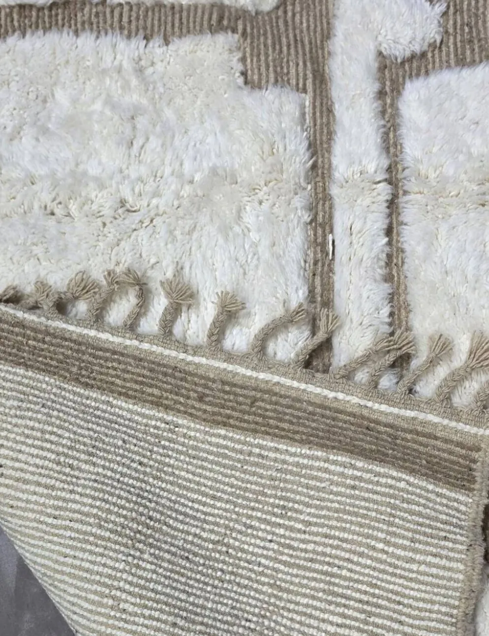 Tapis Blanc Contemporain Berbère - 294 x 237 cm