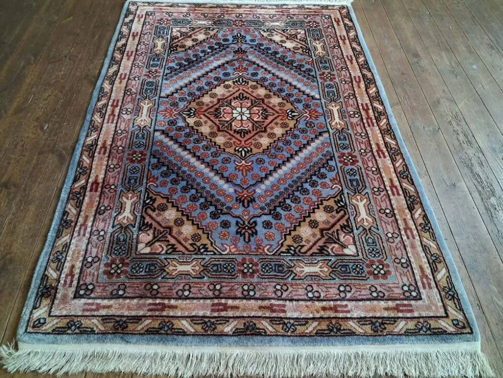 Tapis Chinois Sinkiang fait main 185x120cm