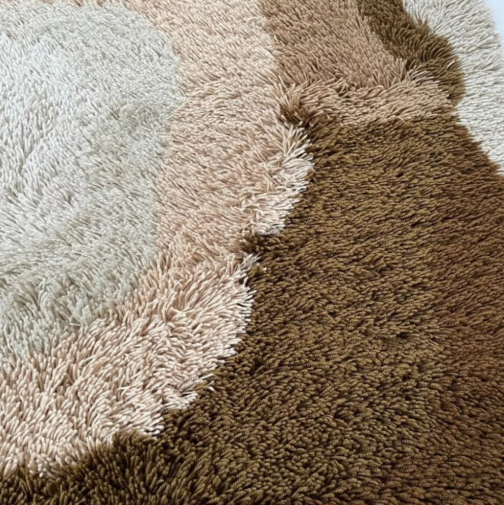 Tapis coloré psychédélique par Desso Pays-Bas Danemark 1970