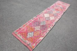 Tapis couloir turc rose vif, tapis vintage boho, 83x353 cm