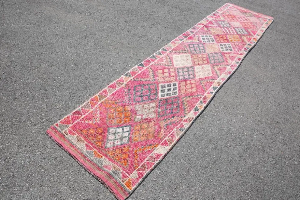 Tapis couloir turc rose vif, tapis vintage boho, 83x353 cm