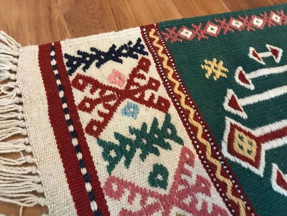 Tapis coureur kilim fait main au design traditionnel