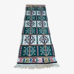 Tapis coureur kilim fait main au design traditionnel