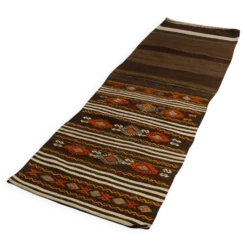 Tapis coureur turc vintage, kilim anatolien tissé à la main, géométrique aux tons terre.