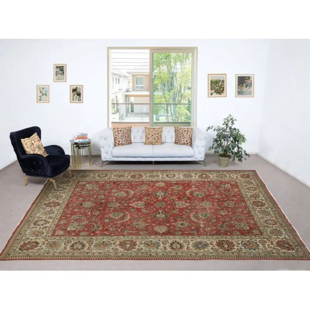 Tapis d'area vintage turc unique en son genre. Tapis en laine rouge noué à la main pour le salon.