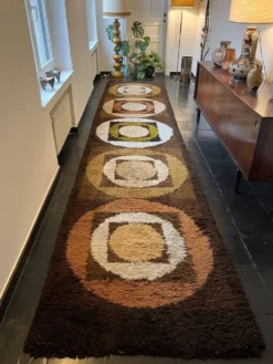 Tapis de couloir, années 1970