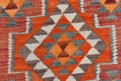 Tapis de couloir Kilim persan bordeaux vintage, 98 x 235 cm