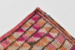 Tapis de couloir turc fuchsia et bordeaux, pièce unique
