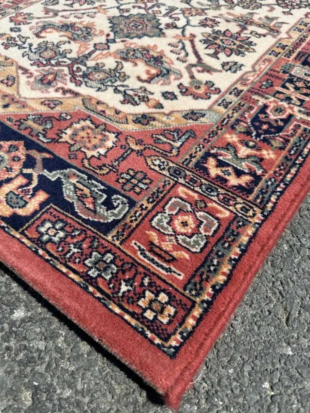 Tapis de style Oriental en laine