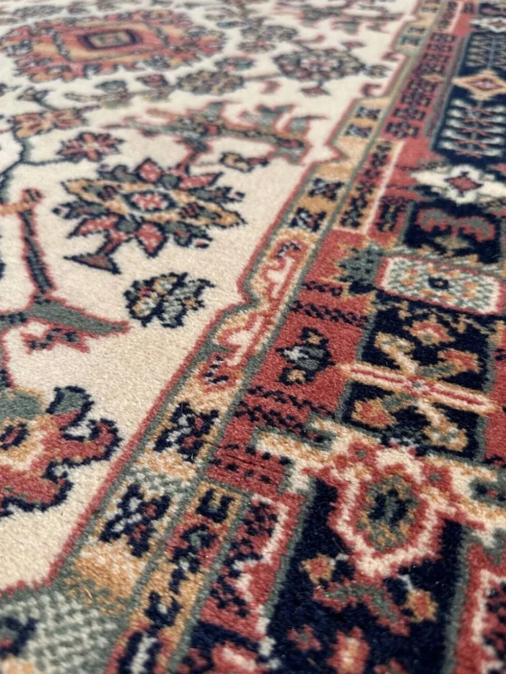 Tapis de style Oriental en laine