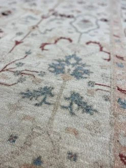 Tapis en laine crème à motifs floraux fait main, style oriental moderne pour salon