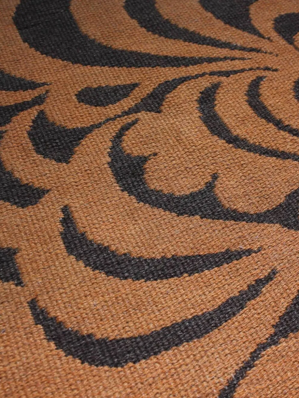 Tapis en laine double face graphique du milieu du siècle Berit Woelfer 160x240cm, signé