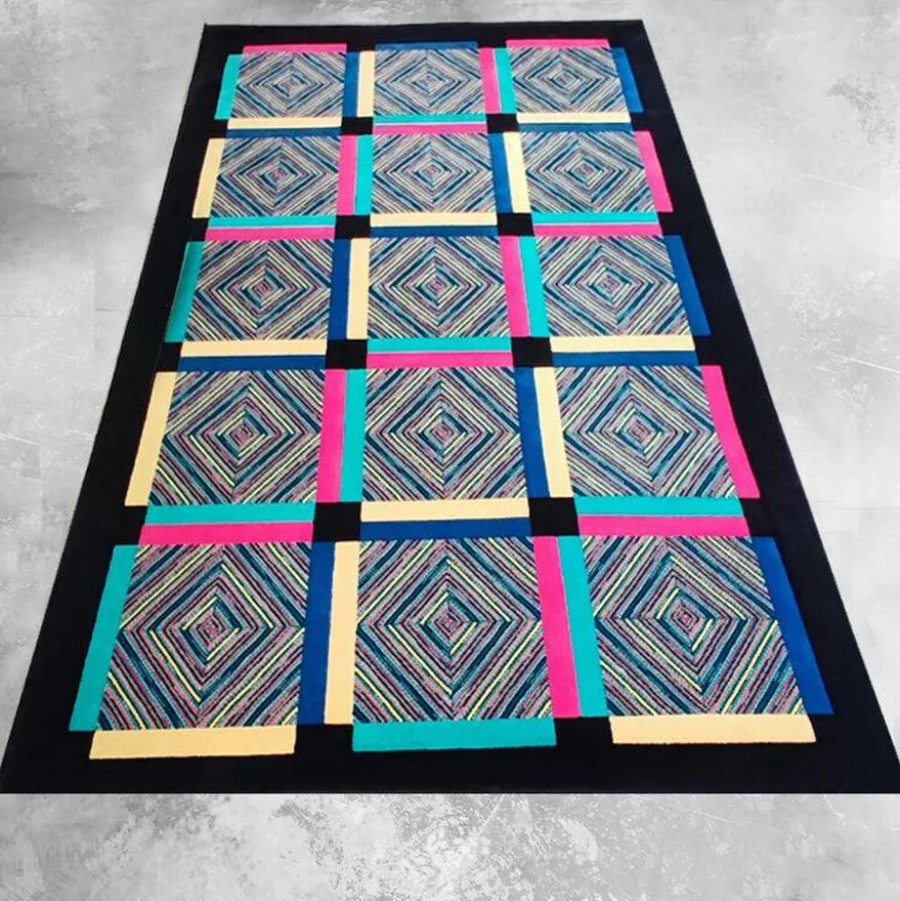 Tapis en laine géométrique "Square" d'Ottavio Missoni des années 1990, exceptionnel post-moderne italien.