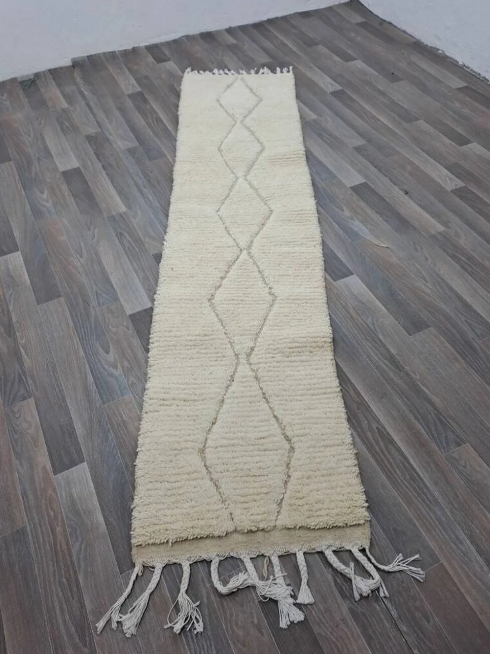 Tapis en laine naturelle traditionnelle artisanale taille 75/300 cm