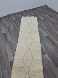 Tapis en laine naturelle traditionnelle artisanale taille 75/300 cm