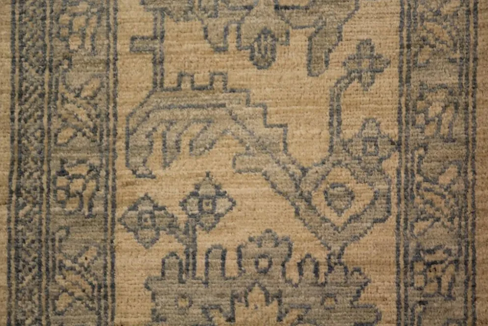 Tapis en laine noué à la main bleu clair, grand modèle floral crème, tapis Zeigler pour intérieur.