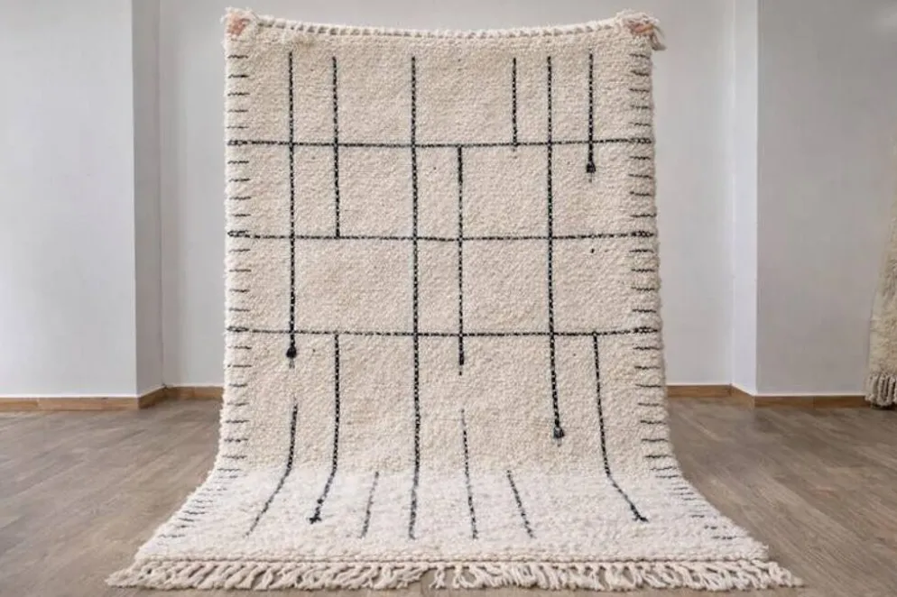 Tapis en laine pure tissè main traditionnelle artisanale taille 2/3 m