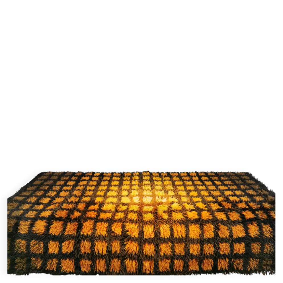 Tapis en laine Rya, conçu par le célèbre Verner Panton (1926-1998)