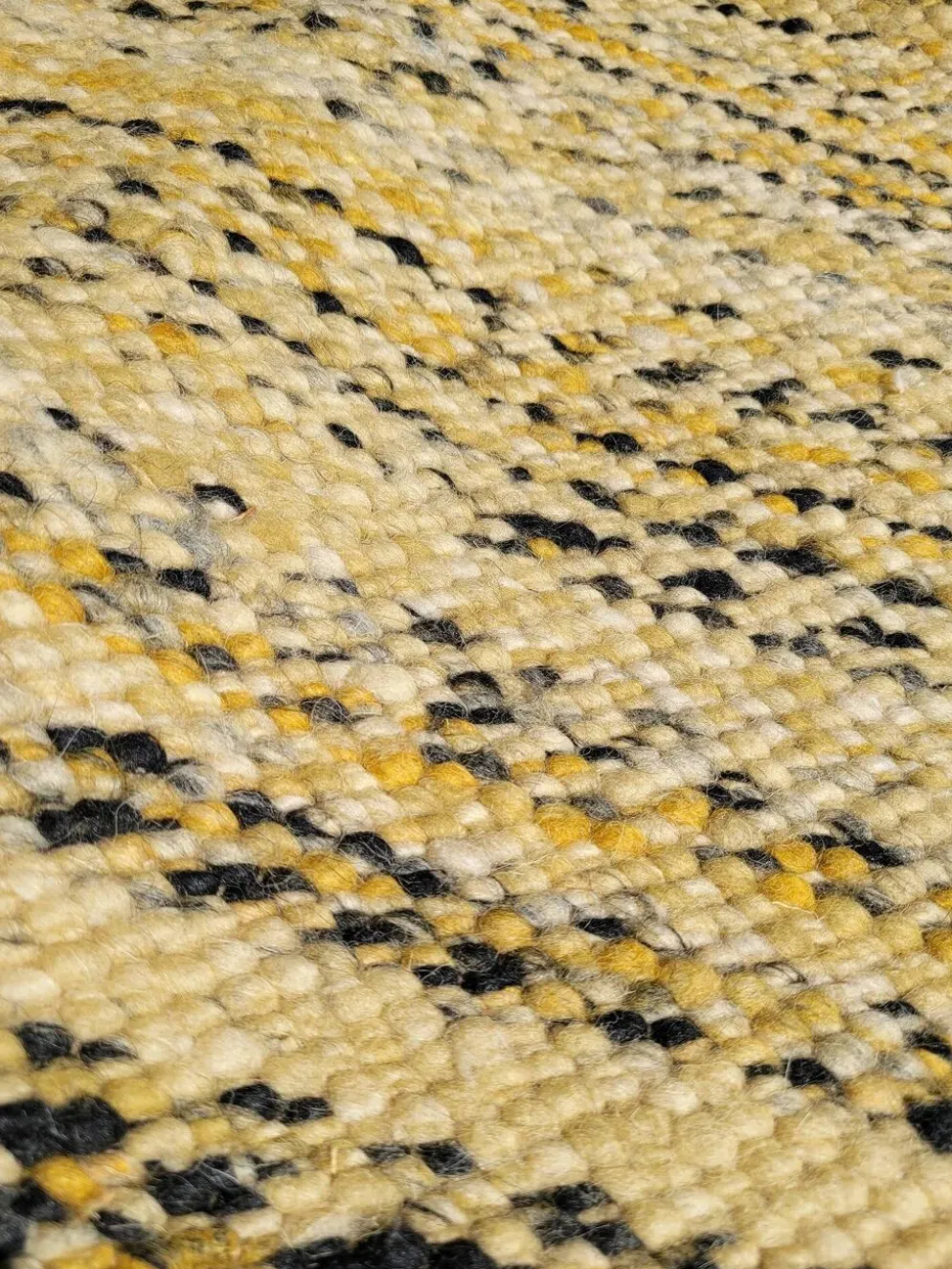Tapis en laine tissé vintage