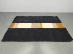 Tapis en laine touffeté à la main par C. Olesen, Graphisme, années 1990