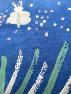 Tapis en laine tufté à la main