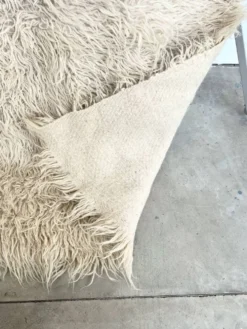 Tapis Flokati vintage pure laine vierge carré 210 × 210 cm années 70
