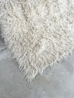 Tapis Flokati vintage pure laine vierge 260 × 220 cm années 70