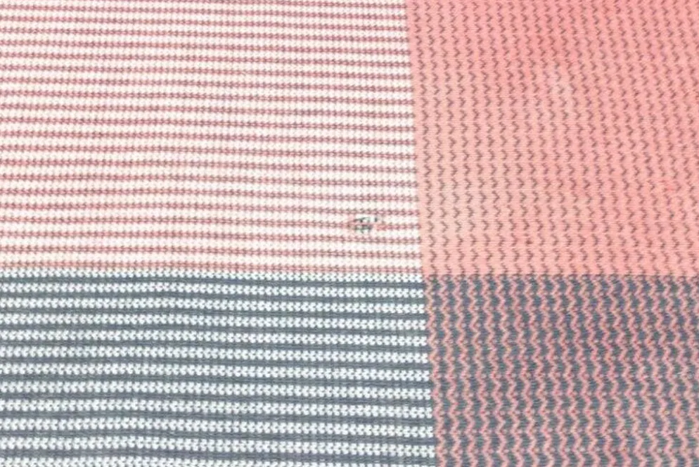 Tapis géométrique au design original d'Antonín Kybal, vers 1940.