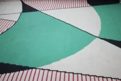 Tapis géométrique immense, années 1960